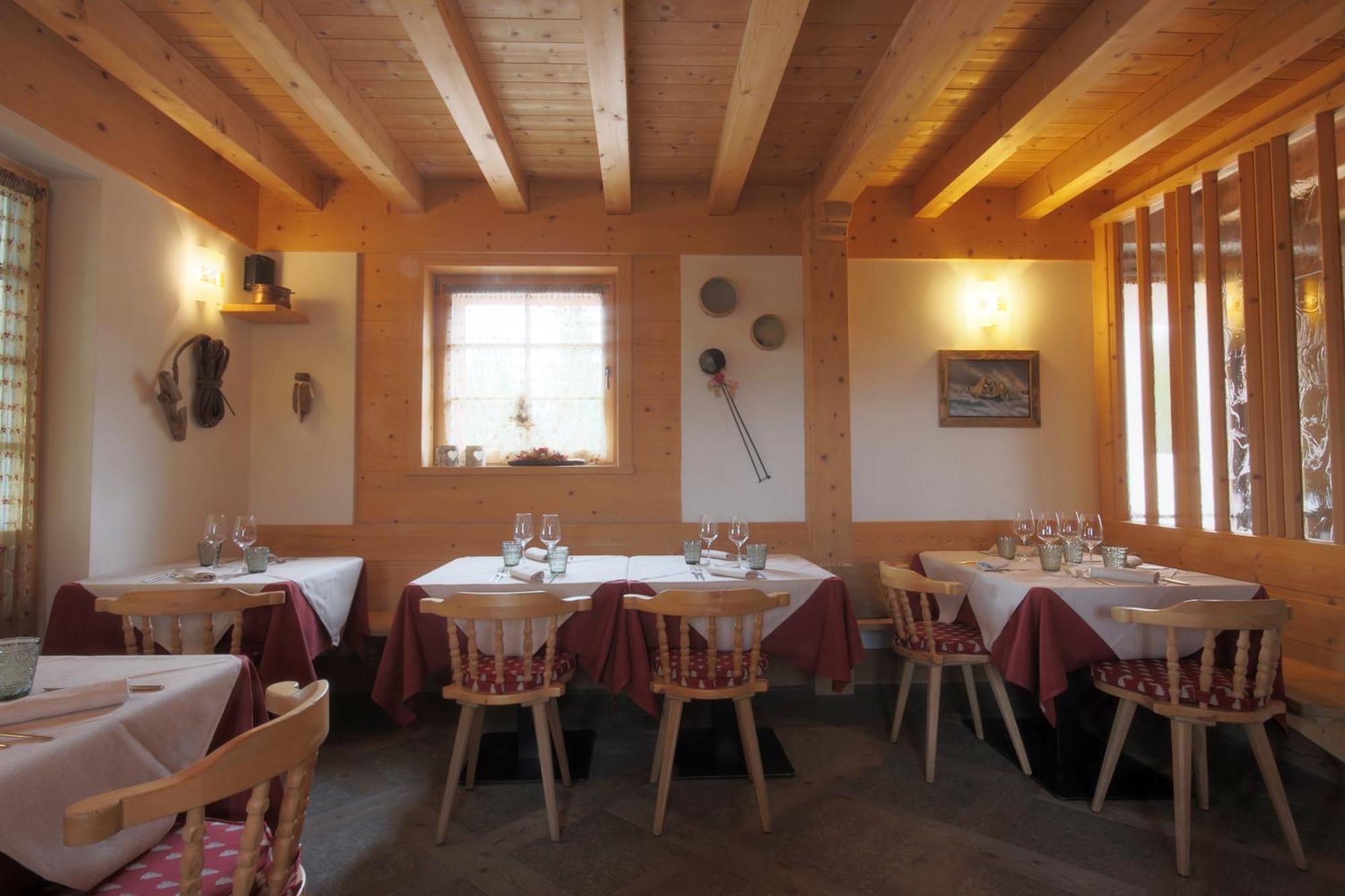 Ciasa Vervei Cortina d'Ampezzo Exterior photo