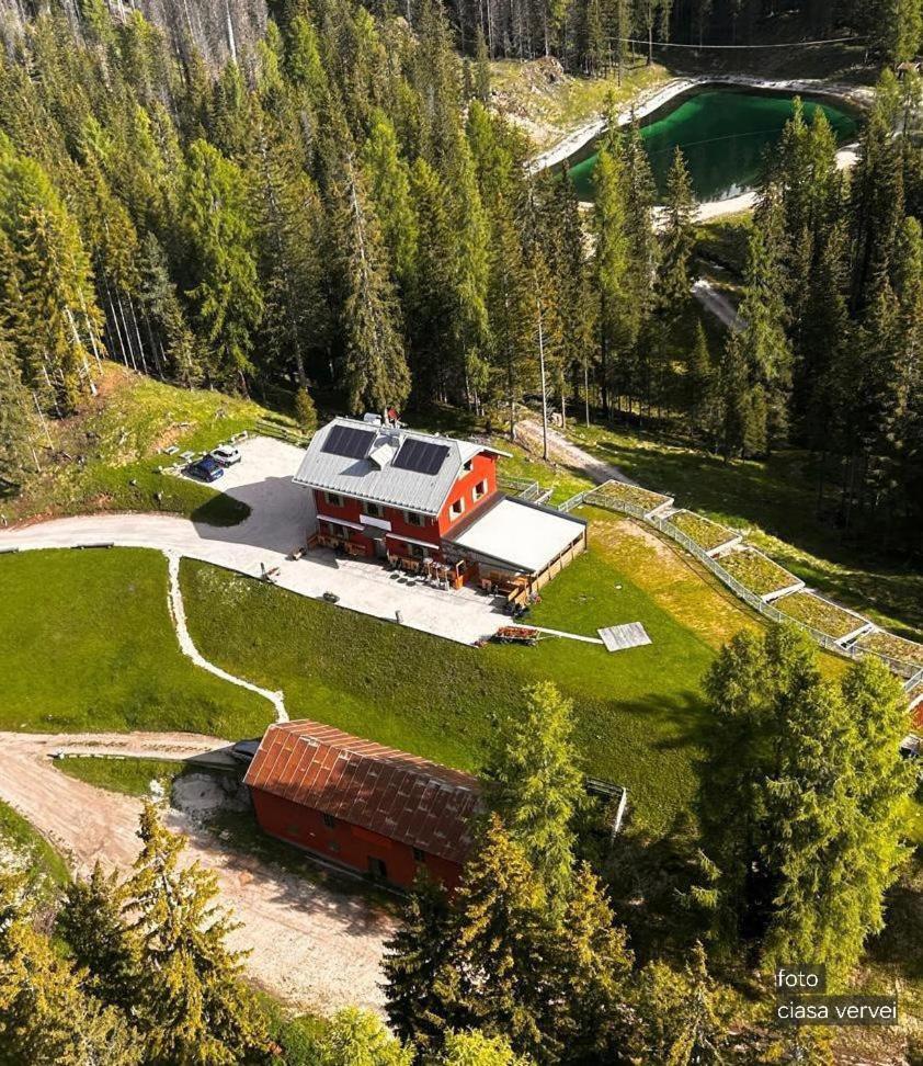 Ciasa Vervei Hotel Cortina d'Ampezzo Exterior photo